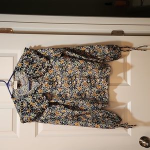 Floral top
